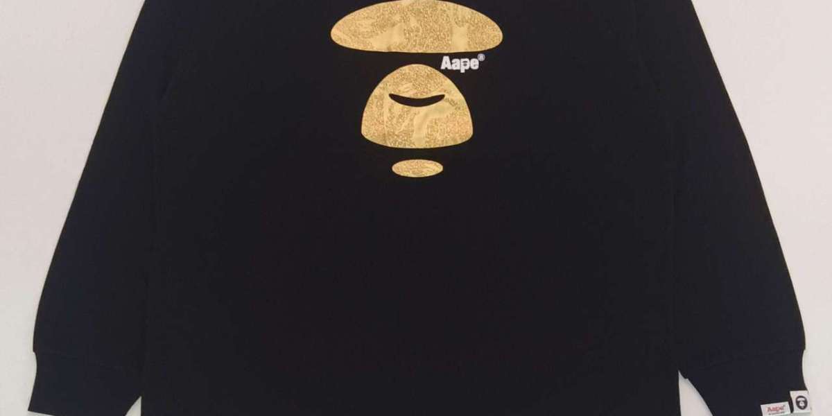 BAPE Taipei潮流穿搭全攻略：AAPE T恤、連帽外套與價格詳解