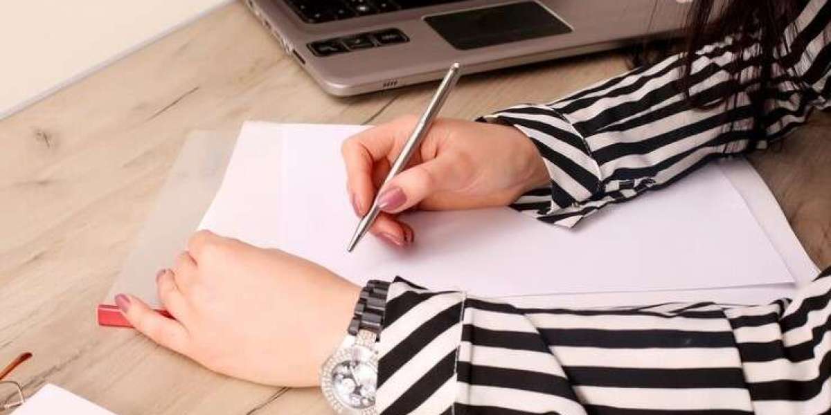 Top Benefits of Using Assignment Writing Services for Academic Success