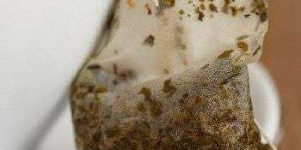 A Beginner's Guide to Tea Tasting: Unlocking the Flavors and Aromas