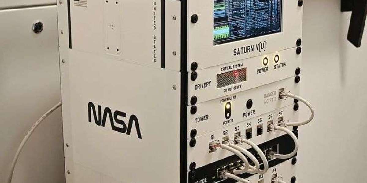 Smart Grid Solutions 2025: From Static Wires to Self-Healing Networks